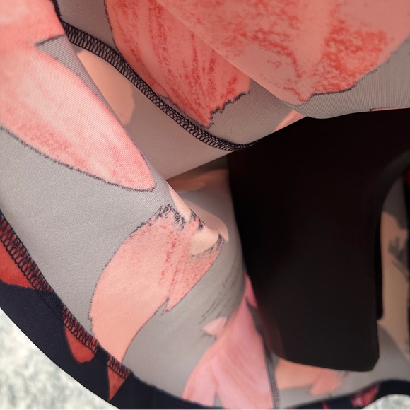 Vince Camuto Navy Floral Midi Dress - Picture 6 of 10